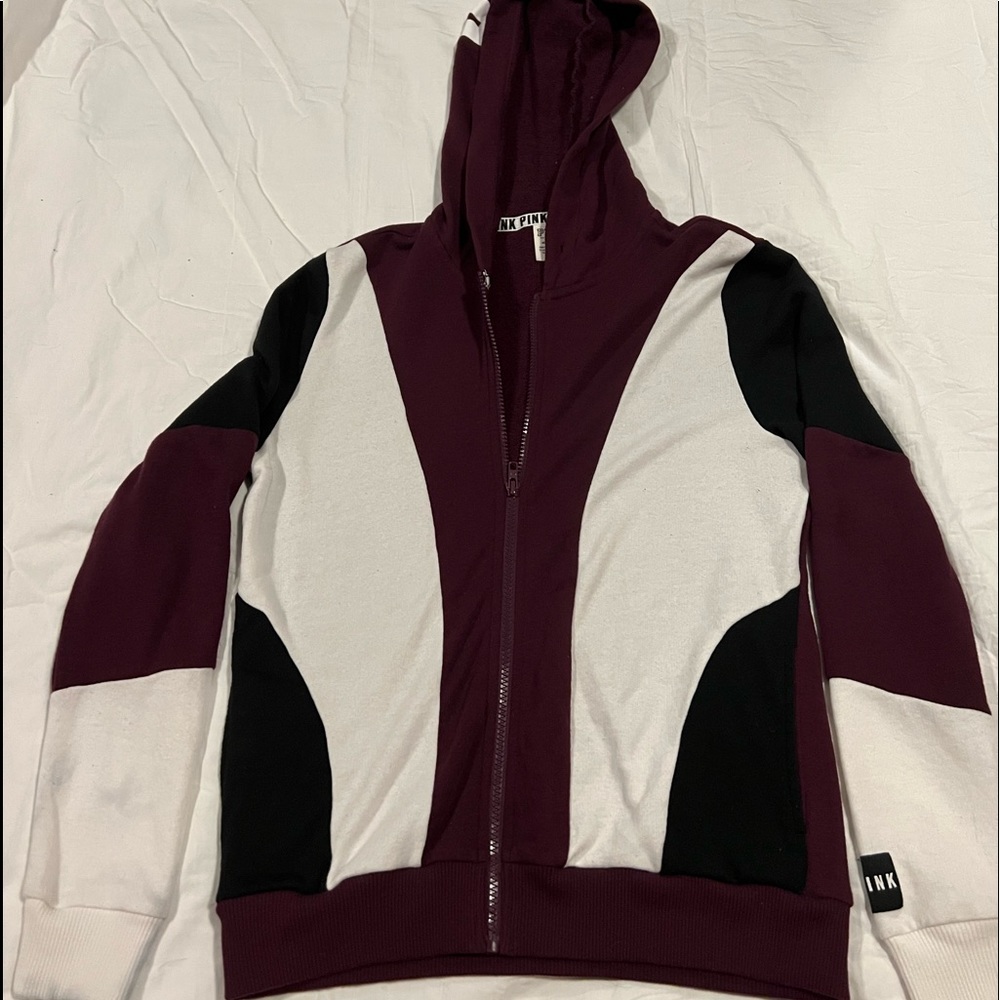 Pink/Victorias Secret sweatshirt, lightly worn, size small